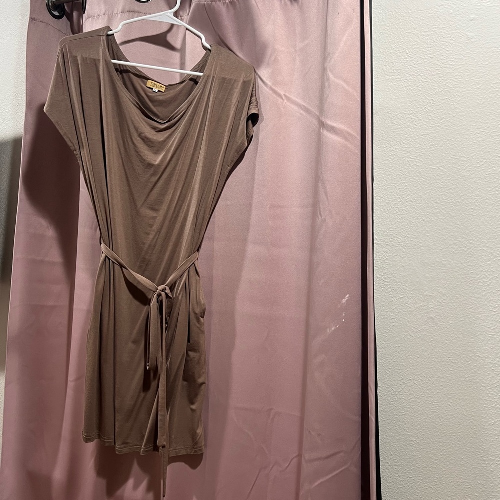 Piko Dress -sleeveless with pockets medium-NWOT runs small